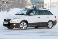 Příčníky Škoda Fabia Scout II 09-14 s podélníky AERO